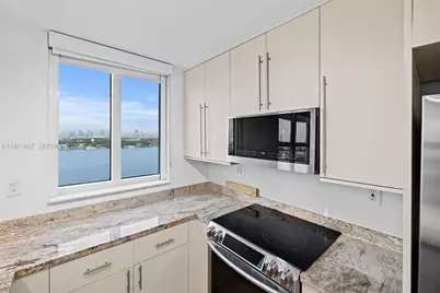 650 West Ave #1401, Miami Beach, FL 33139 - Photo 13