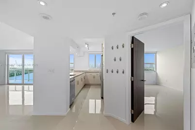 650 West Ave #1401, Miami Beach, FL 33139 - Photo 37