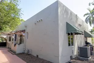 3050 Alton Rd, Miami Beach, FL 33140 - Photo 5