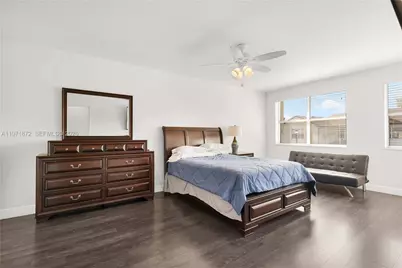 9581 SW 3rd St, Pembroke Pines, FL 33025 - Photo 13