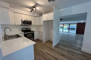 14825 Garden Dr, Miami, FL 33168 - Photo 9