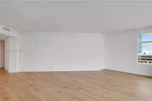 555 NE 34th St, Miami, FL 33137 - Photo 9