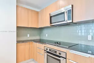 1050 Brickell Ave, Miami, FL 33131 - Photo 5