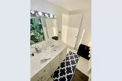 1000 West Ave #914, Miami Beach, FL 33139 - Photo 17