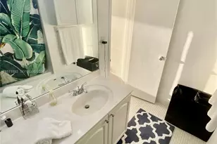 1000 West Ave, Miami Beach, FL 33139 - Photo 17