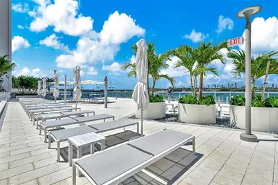 1000 West Ave #914, Miami Beach, FL 33139 - Photo 23