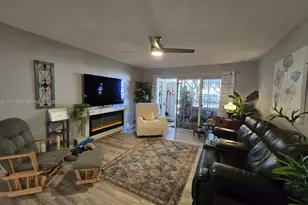 10441 Mahogany Key Circle, Miami, FL 33196 - Photo 7