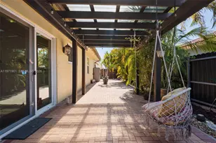 14756 NW 88th Ave, Miami Lakes, FL 33018 - Photo 31