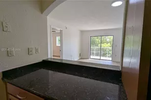445 SW 11th St, Miami, FL 33130 - Photo 23