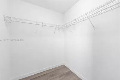 999 SW 1st Ave #2204, Miami, FL 33130 - Photo 23