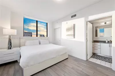 999 SW 1st Ave #2204, Miami, FL 33130 - Photo 17