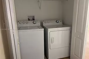 330 Carina Cir, Sanford, FL 32773 - Photo 17