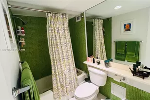 5600 Collins Ave, Miami Beach, FL 33140 - Photo 21