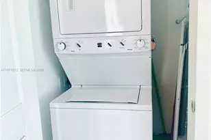 1080 Brickell Ave, Miami, FL 33131 - Photo 27