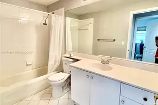 10710 NW 66th St, Doral, FL 33178 - Photo 31