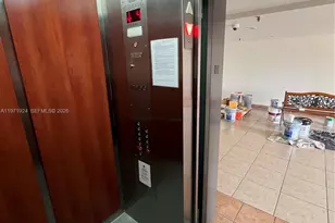 9686 Fontainebleau Blvd, Miami, FL 33172 - Photo 13