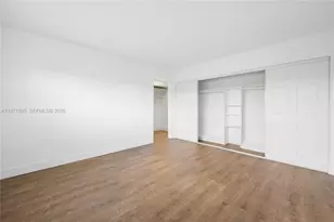 141 NE 10th Ave, Hallandale Beach, FL 33009 - Photo 25