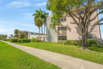 141 NE 10 Avenue #23C, Hallandale Beach, FL 33009 - Photo 5