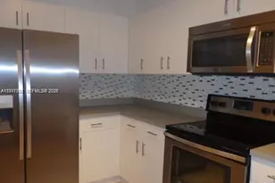 2218 NW 160th Terrace, Pembroke Pines, FL 33028 - Photo 3