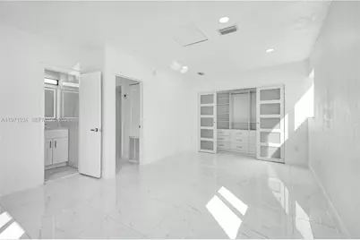 1220 NE 206th St, Miami, FL 33179 - Photo 5