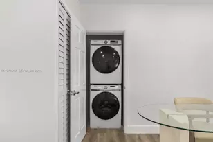 8934 Harding Ave, Surfside, FL 33154 - Photo 17