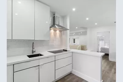 8934 Harding Ave, Surfside, FL 33154 - Photo 15