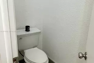 10803 Cypress Glen Dr, Coral Springs, FL 33071 - Photo 15