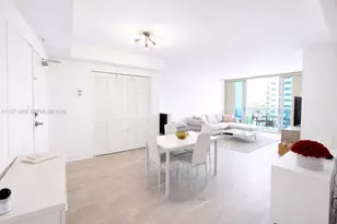 7501 E Treasure Dr, North Bay Village, FL 33141 - Photo 5