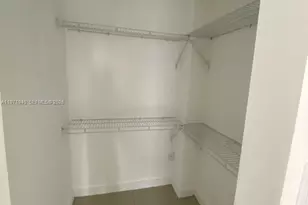 423 E 27th St, Hialeah, FL 33013 - Photo 15