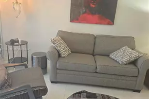 4001 Hillcrest Dr, Hollywood, FL 33021 - Photo 9