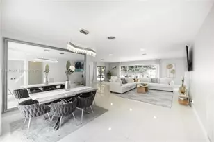 2121 NE 62nd St, Fort Lauderdale, FL 33308 - Photo 5