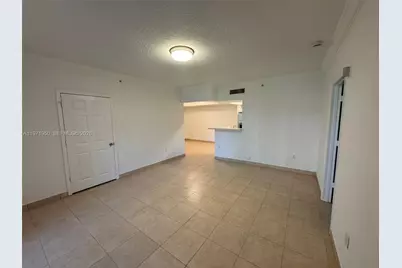 11701 SW 2nd St #5106, Pembroke Pines, FL 33025 - Photo 13