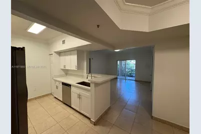 11701 SW 2nd St #5106, Pembroke Pines, FL 33025 - Photo 5