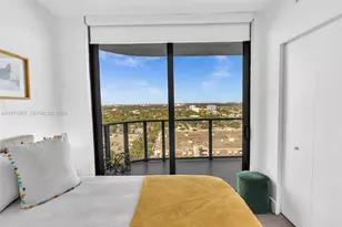 121 NE 34th St, Miami, FL 33137 - Photo 37