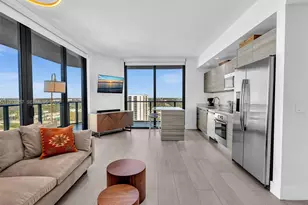 121 NE 34th St, Miami, FL 33137 - Photo 7