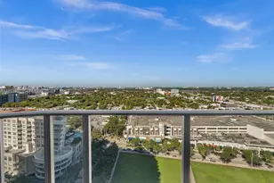 121 NE 34th St, Miami, FL 33137 - Photo 37