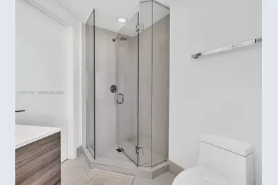 121 NE 34th St #2016, Miami, FL 33137 - Photo 41