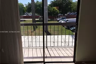 2162 W 60th St, Hialeah, FL 33016 - Photo 5