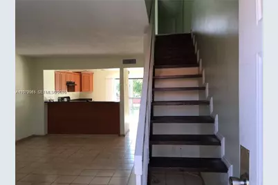 2162 W 60th St #14208, Hialeah, FL 33016 - Photo 3