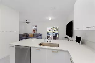 12906 NW 22nd Pl, Miami, FL 33167 - Photo 11