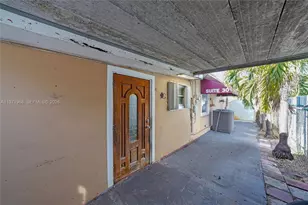 840 E 17th St, Hialeah, FL 33010 - Photo 15