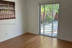 208 SW 2nd Ave, Hallandale Beach, FL 33009 - Photo 17