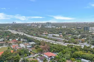 35 SW 20th Rd, Miami, FL 33129 - Photo 37