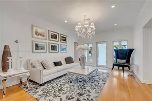 35 SW 20th Rd, Miami, FL 33129 - Photo 5