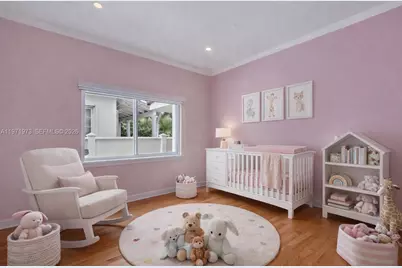 35 SW 20th Rd, Miami, FL 33129 - Photo 19