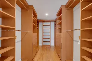 35 SW 20th Rd, Miami, FL 33129 - Photo 15