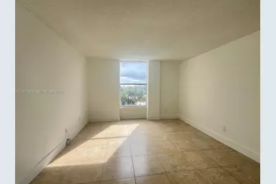 2000 NE 135th St #406, North Miami, FL 33181 - Photo 7