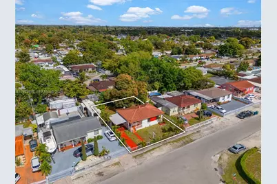 9201 NW 33rd Ave Rd, Miami, FL 33147 - Photo 21