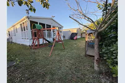 18745 SW 351 St, Homestead, FL 33034 - Photo 9