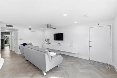 1551 SW 135th Ter #201G, Pembroke Pines, FL 33027 - Photo 9